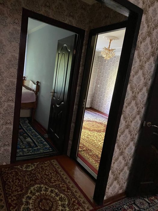 Чиланзар 9 квартал 3- комнатная продаётся