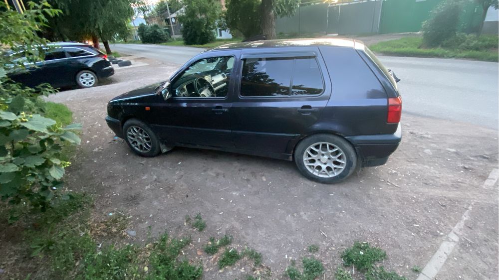 Продам гольф 3 автомат