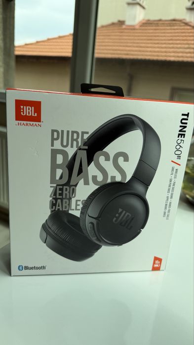JBL tune 560 блутот слушалки безжични Чисто нови
