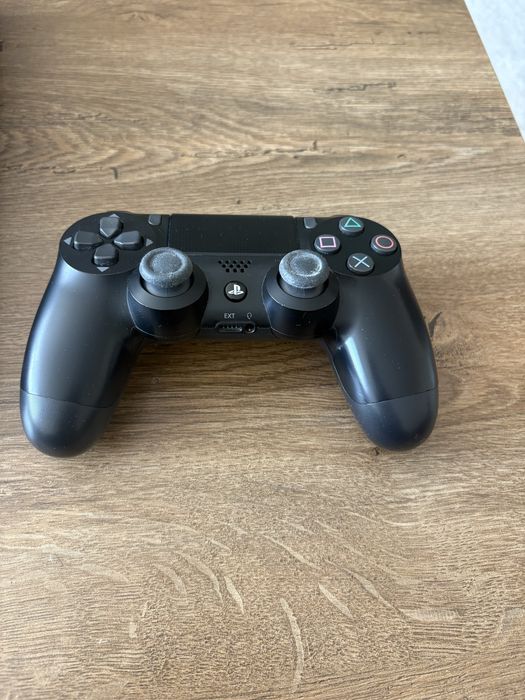 PlayStation 4 slim 500 GB