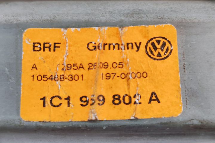 Motoras Macara  Dreapta Fata  1C1959802A Volkswagen VW Beetle a 2-a g