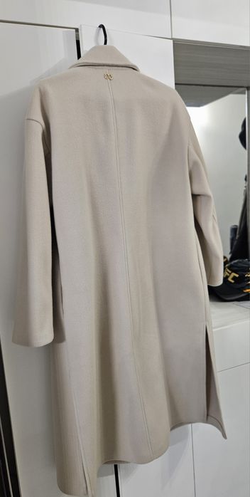 Palton Amisu (New Yorker)