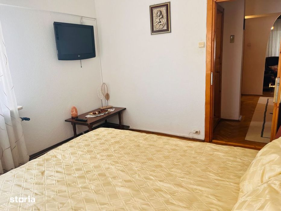 Apartament ultracentral, 3 camere, cu priveliste de vis, langa Mercur