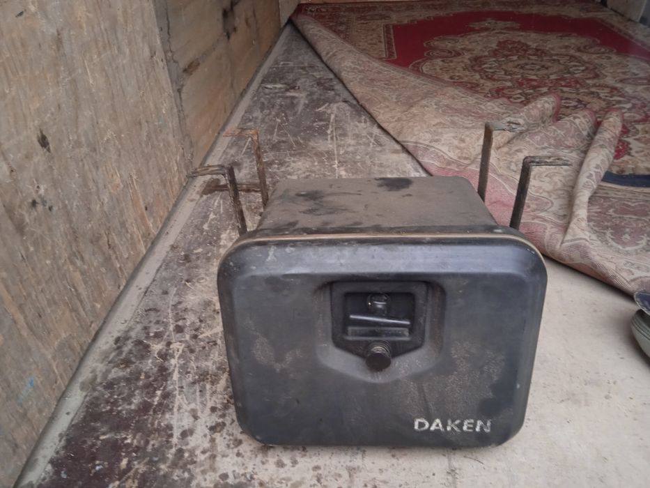 Ящик инструментальный