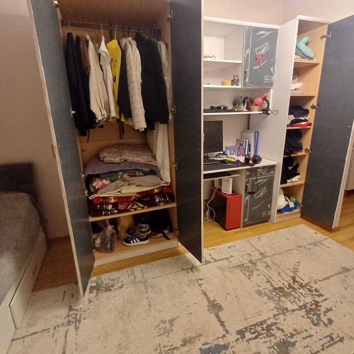 Шкаф в детскую комнату
