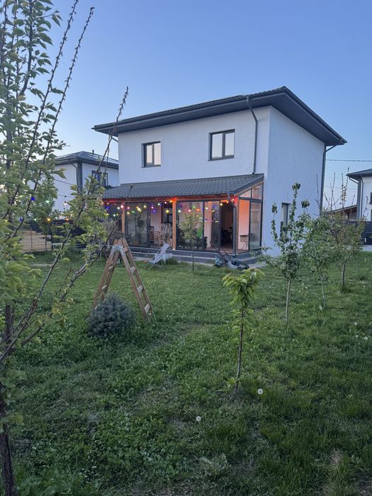 Vand casa gura calnaului