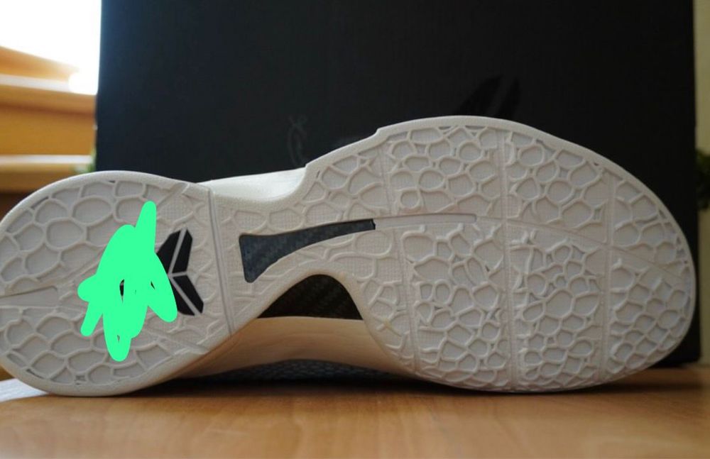 Adidasi de baschet Kobe 6