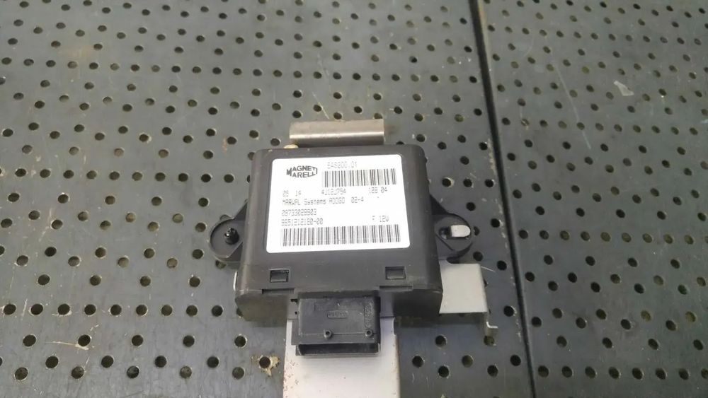 Calculator pompa combustibil peugeot 307 sw 09733029903 965121218000