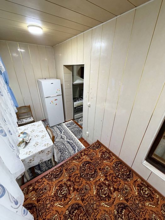 Срочно 2х 10автабаза 9микрарайоне сдаётся