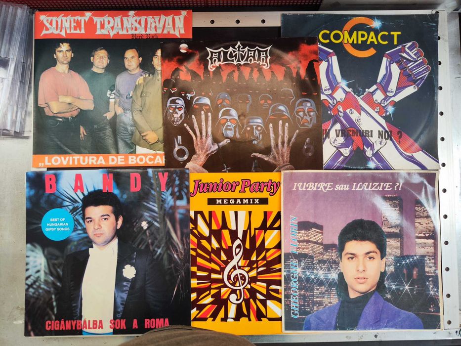 Vând viniluri rare
