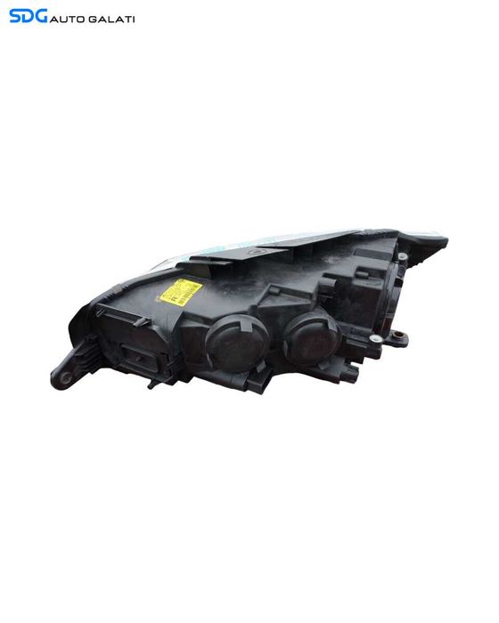 Far Dreapta FARA Xenon Volkswagen Passat CC 2008 - 2012 Cod 3C8941006D 0301239602 (Ureche Inferioara Reparata) [L1790]