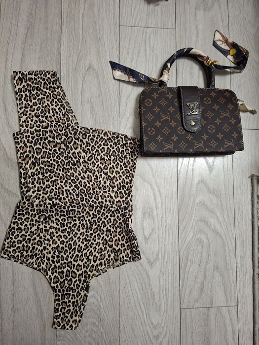 Body dama nou,nu a fost purtat