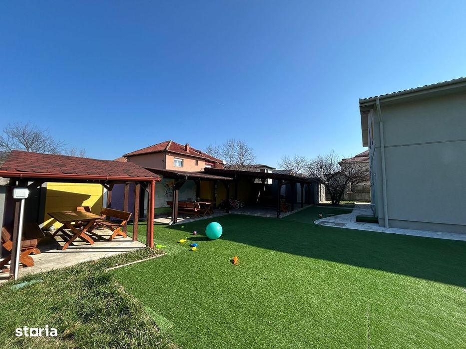 Casa individuala de inchiriat | 300 mp utili - 1000 teren