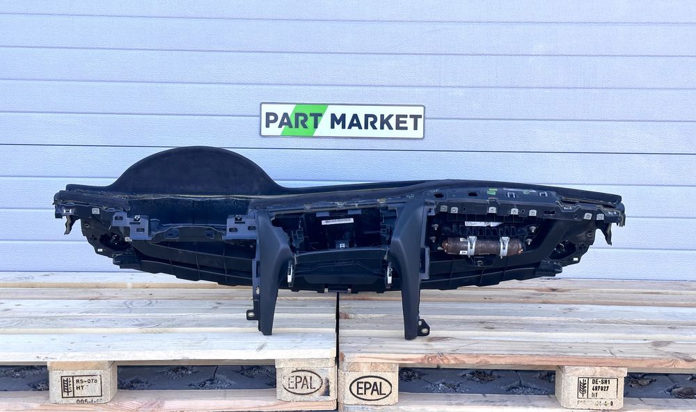 Табло AUDI A7 4G Алканатара