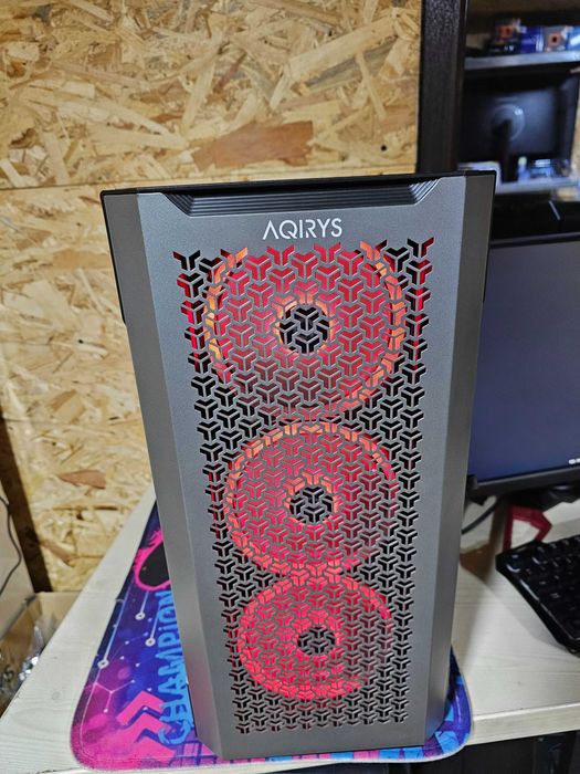 Sistem Gaming/Editari Ryzen 9900X, 32gb DDR5, ssd 2tb, RTX 5070, ETC!