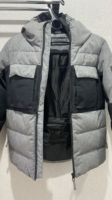 Продам куртку на мальчика