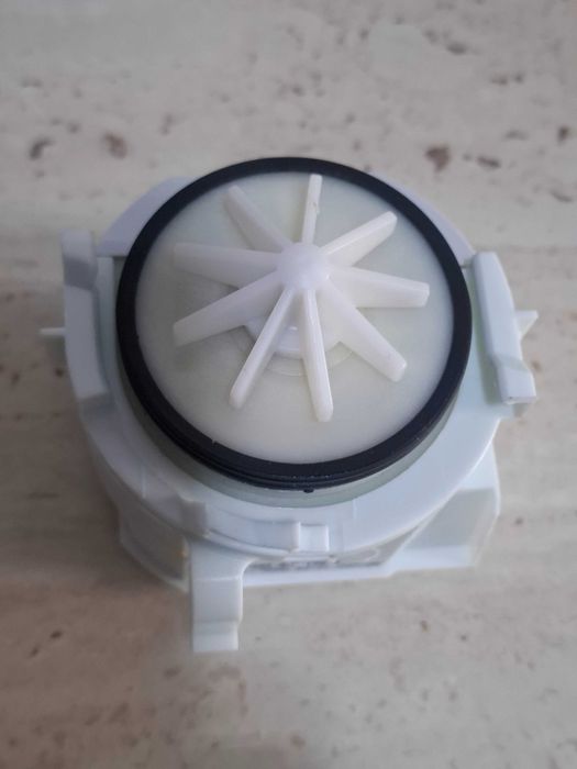 Pompa scurgere / evacuare masina de spalat vase Bosch