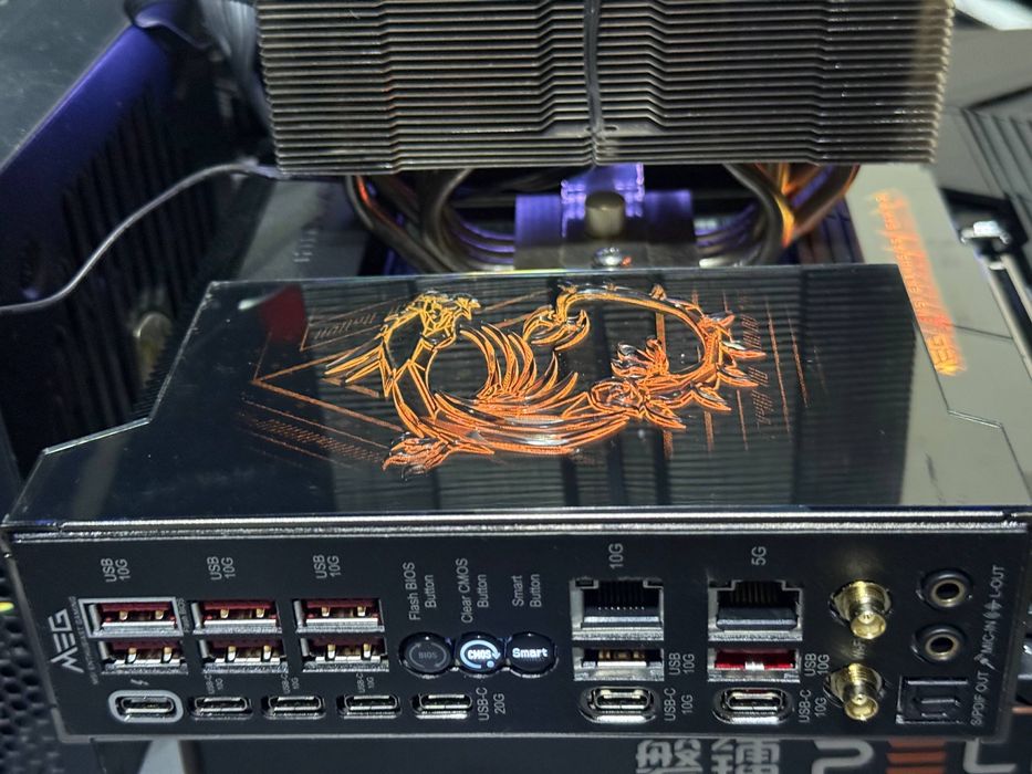 Жуда хам камёб моделдаги плата (янгиси 1300+)