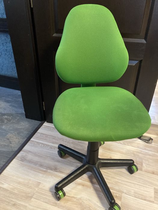 Стол за бюро