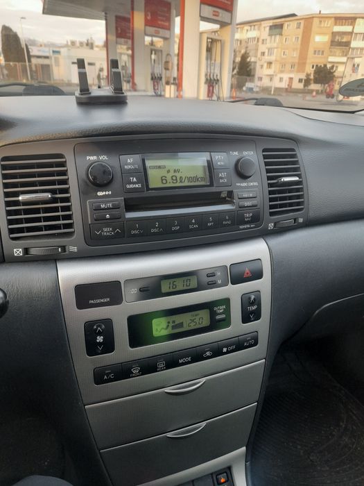 Toyota Corolla recent înmatriculată