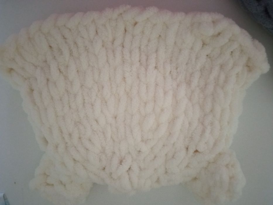 Продам шапочки из Ализе пуфи