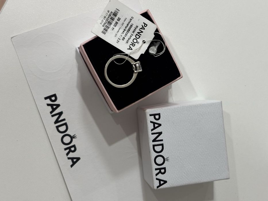 Кольцо солитер PANDORA «Роскошь»