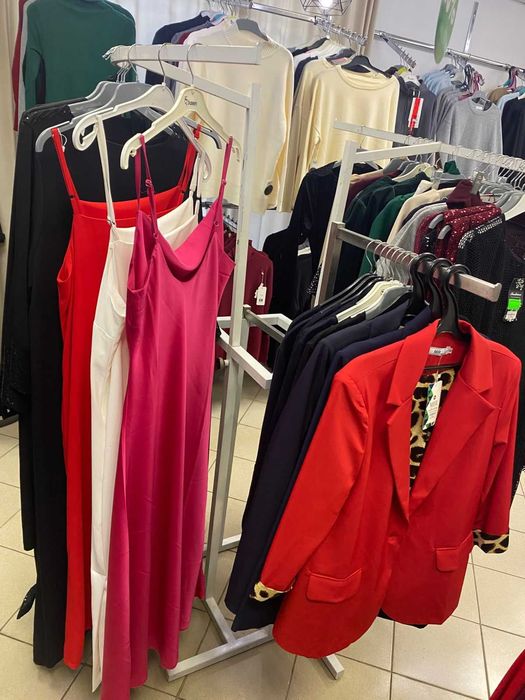 Вешалки напольная для одежда