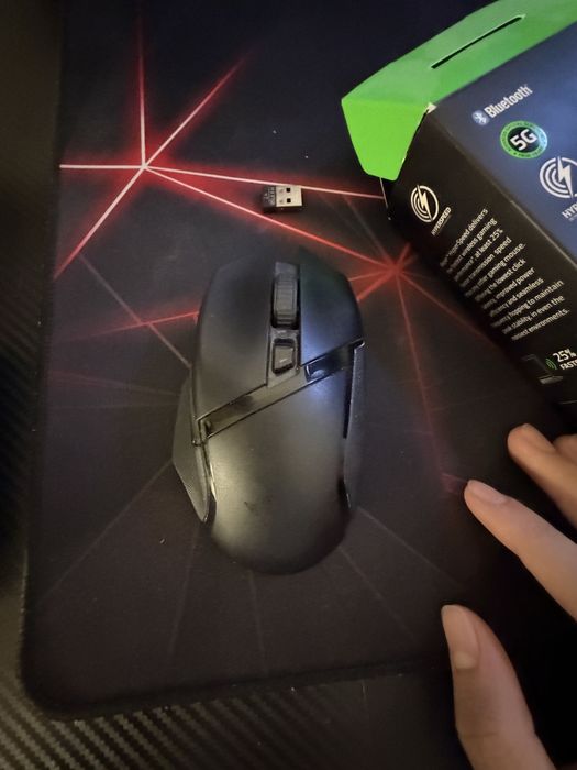 Razer BASILISK X HYPERSPEED бежична мишка