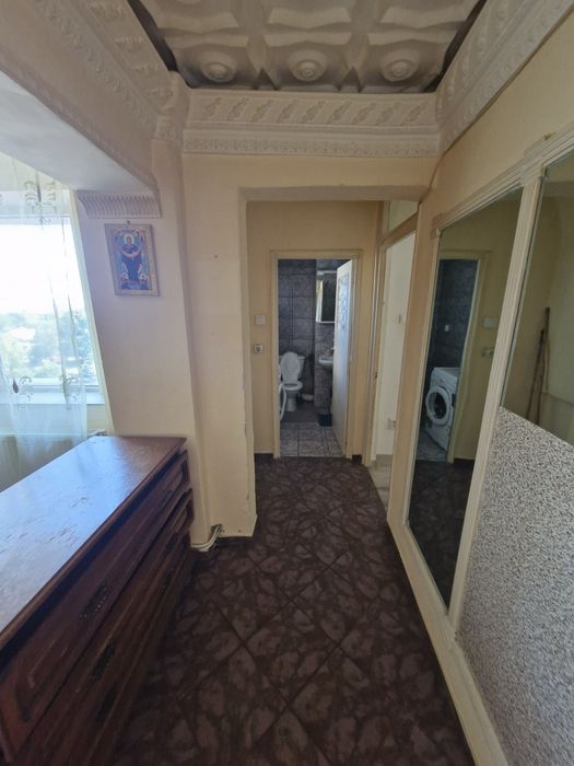 Inchiriez Apartament in blocul M1- Cetate