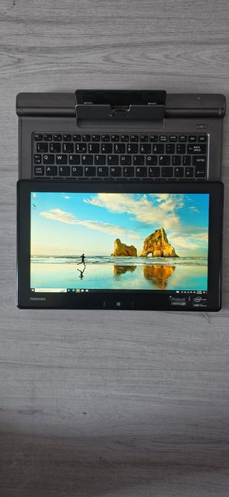 Laptop - Tableta Toshiba Z10t - i5 - 4gb ram - 128ssd