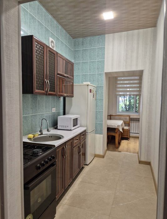 Продаётся 2/1/2, улица Новомосковская, Аккурганская