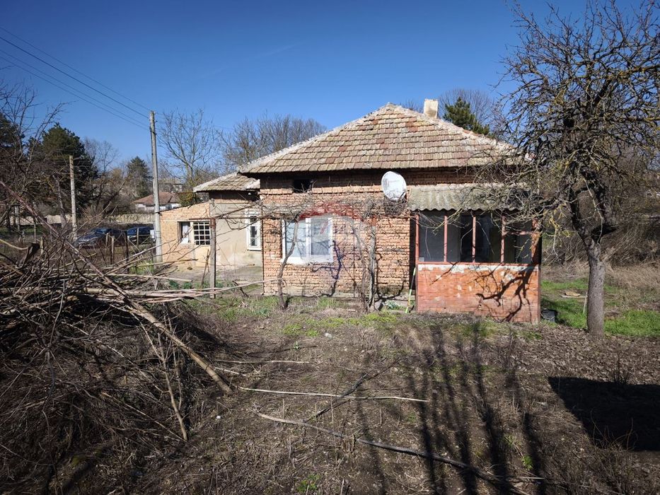 Продава се Къща в с. Спасово, Област Добрич - 120 кв.м за 125 €/кв.м - Снимка #3