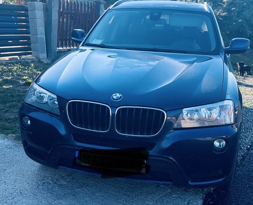 Bmw x3  usor avariat