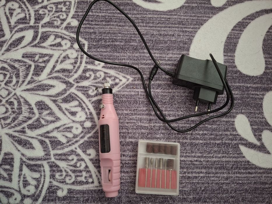 Електрическа пила за нокти