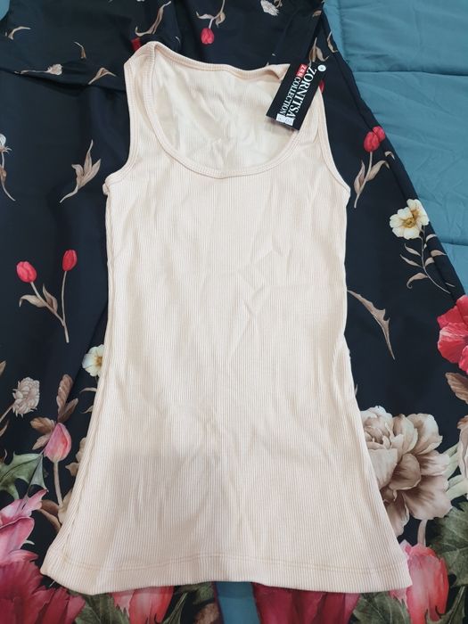 Спортни екипи ,Ще има и подарък към някой дрехи