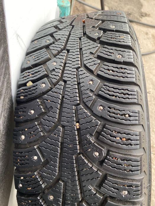 Диски с резиной на Мерседес