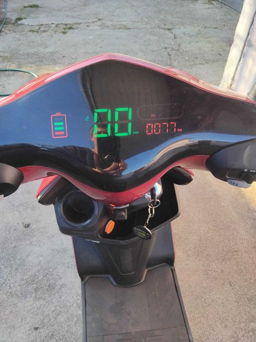 Scuter electric VOLTA