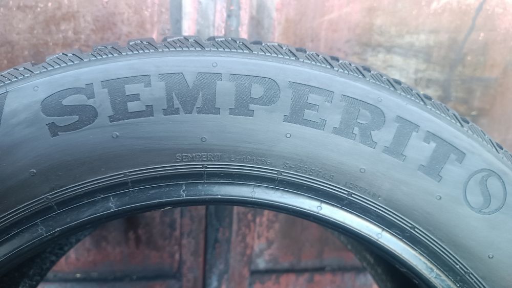 205/55/16 Semperit