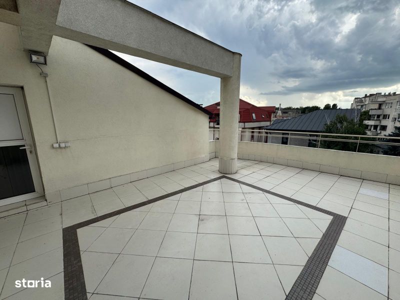Inchiriere apartament duplex 2+3 retras in vila 2002 Cotroceni metrou — fotografia 1