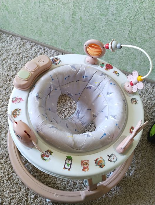 Детские ходунки.