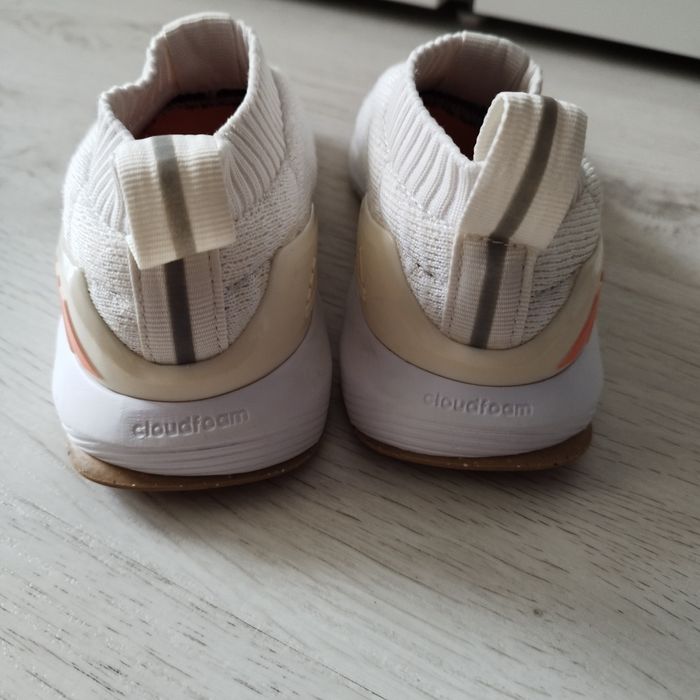 Adidas детски маратонки 32 номер