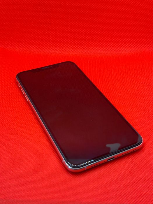 iPhone XS за части