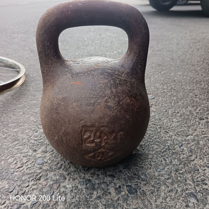 Продам гирь 24кг