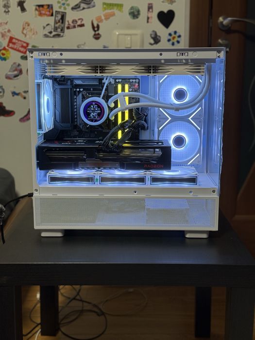 PC Gaming RGB RX9070 XT R7 9800x3d 32gb