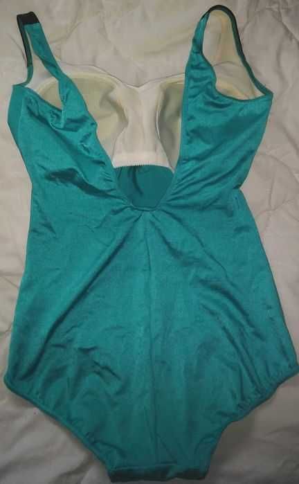 Costum de baie LA PERLA , model foarte frumos