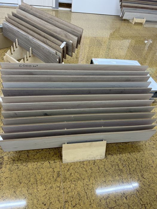 Продам ламинат