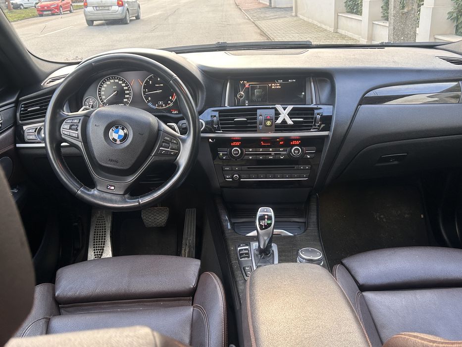 Bmw x4 M Paket 3.0 tdi 313 cp