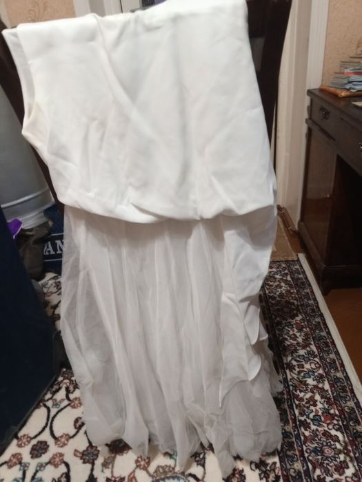 Продам женское платье