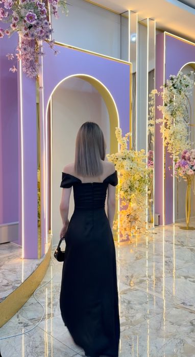 Вечерняя плятья(черный) размер(40-42)