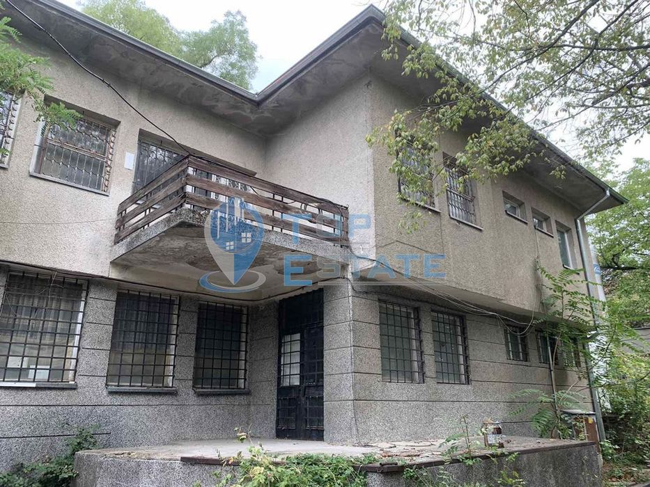 Продава се Промишлена сграда в Велико Търново, Център - 280 кв.м за 929 €/кв.м - Снимка #2